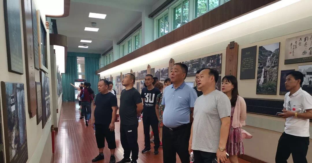 湖南望城县雷锋汽车运输有限公司,长沙城市交通,校车运营,安保服务,新能源科技